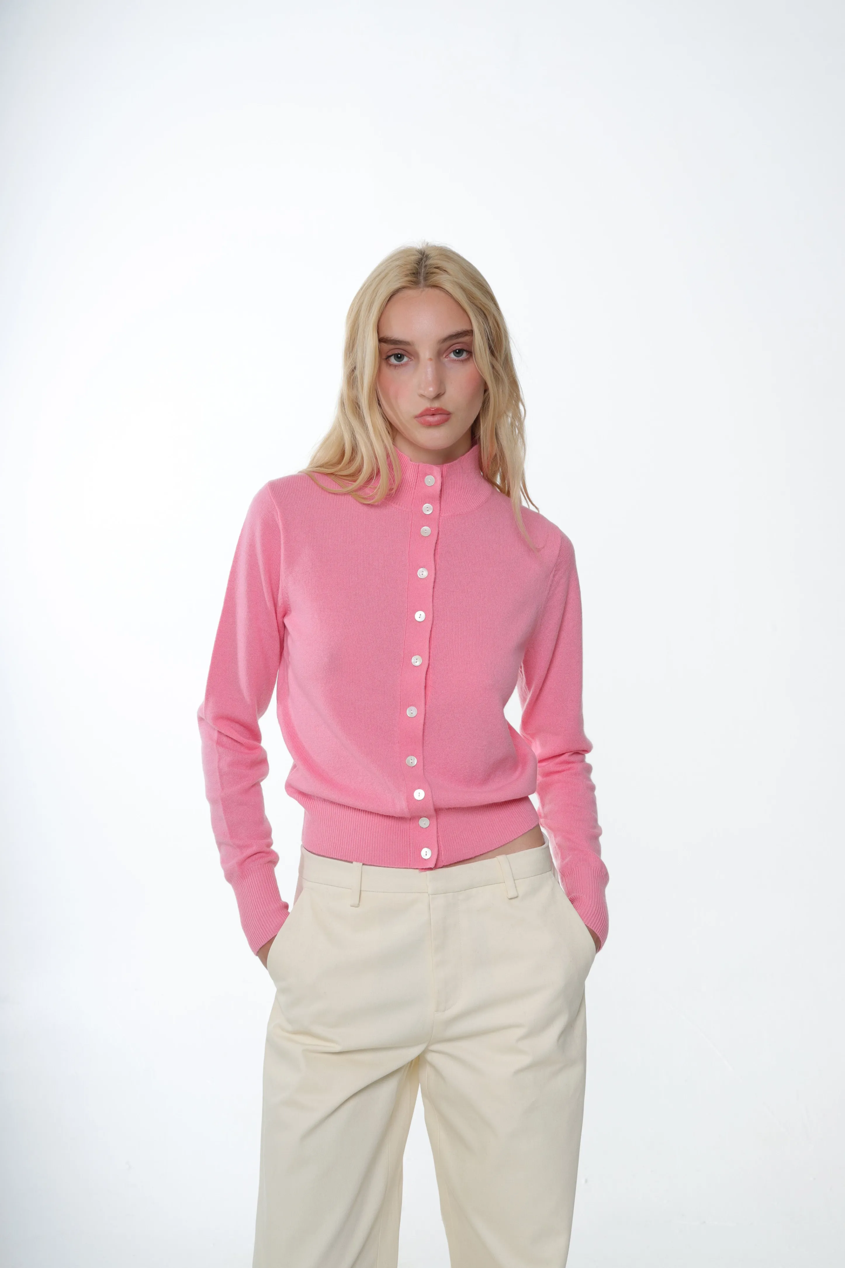 BOUIE CARDIGAN IN PINK