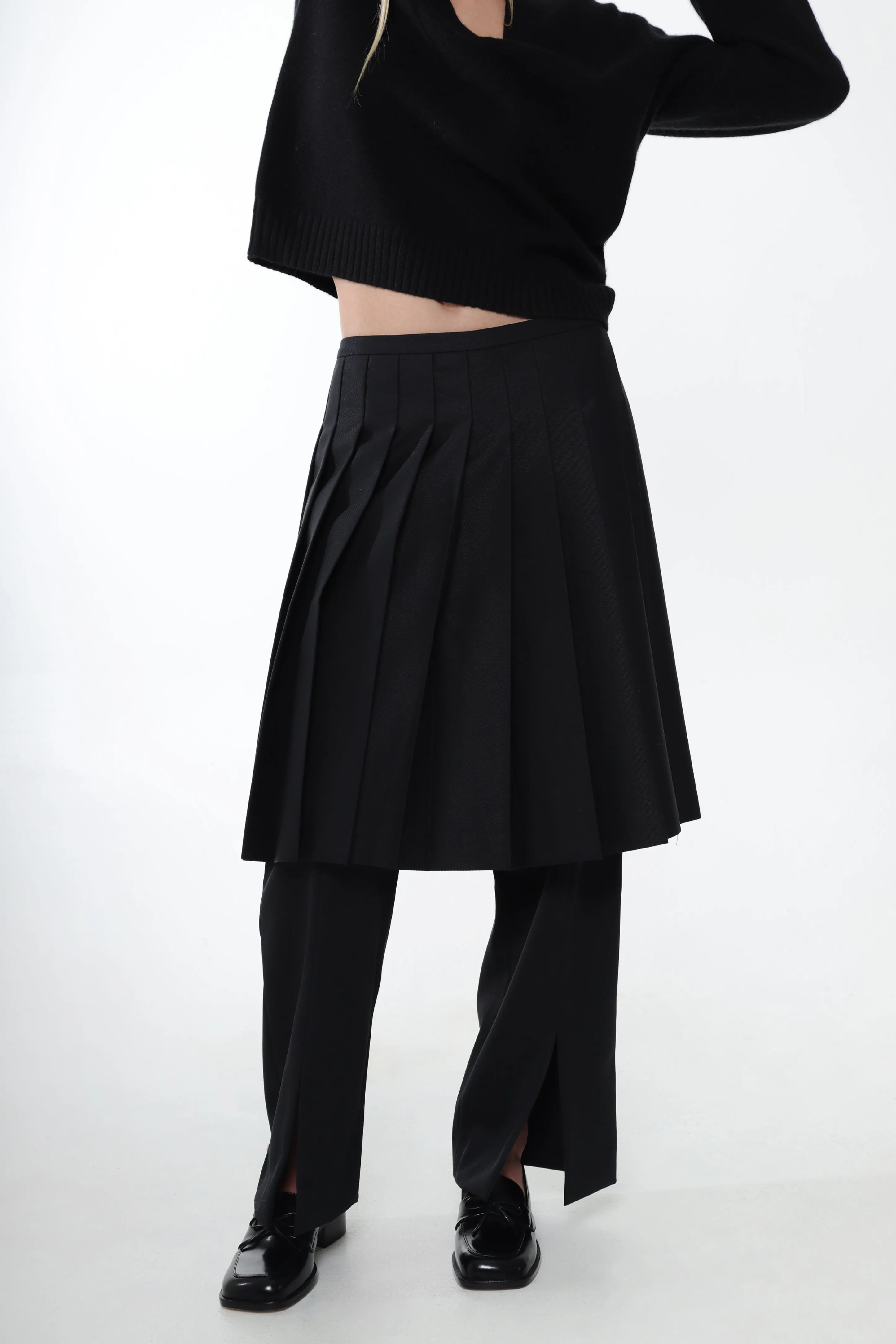 PICHI PANT IN BLACK