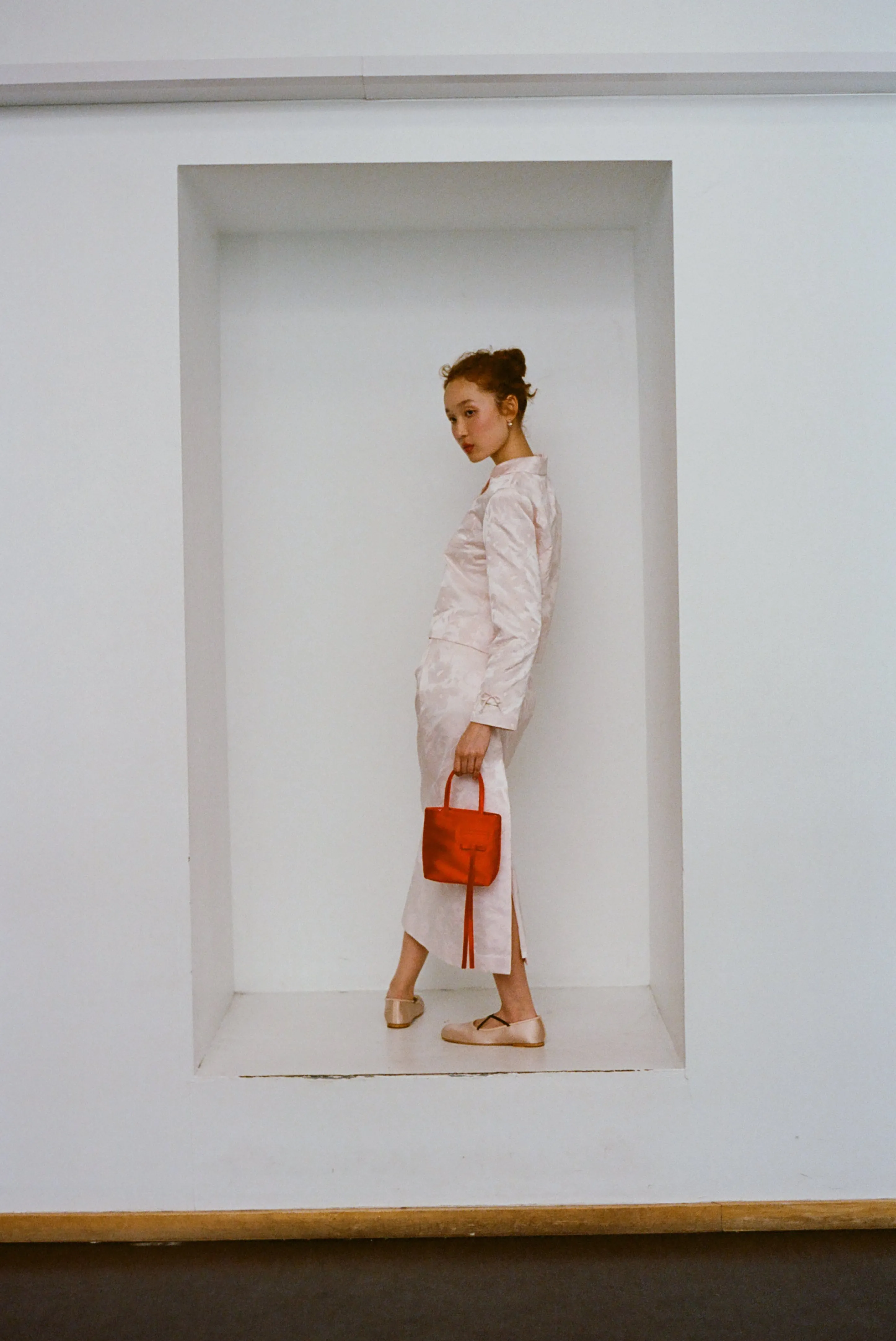 PROM BAG IN LIPSTICK