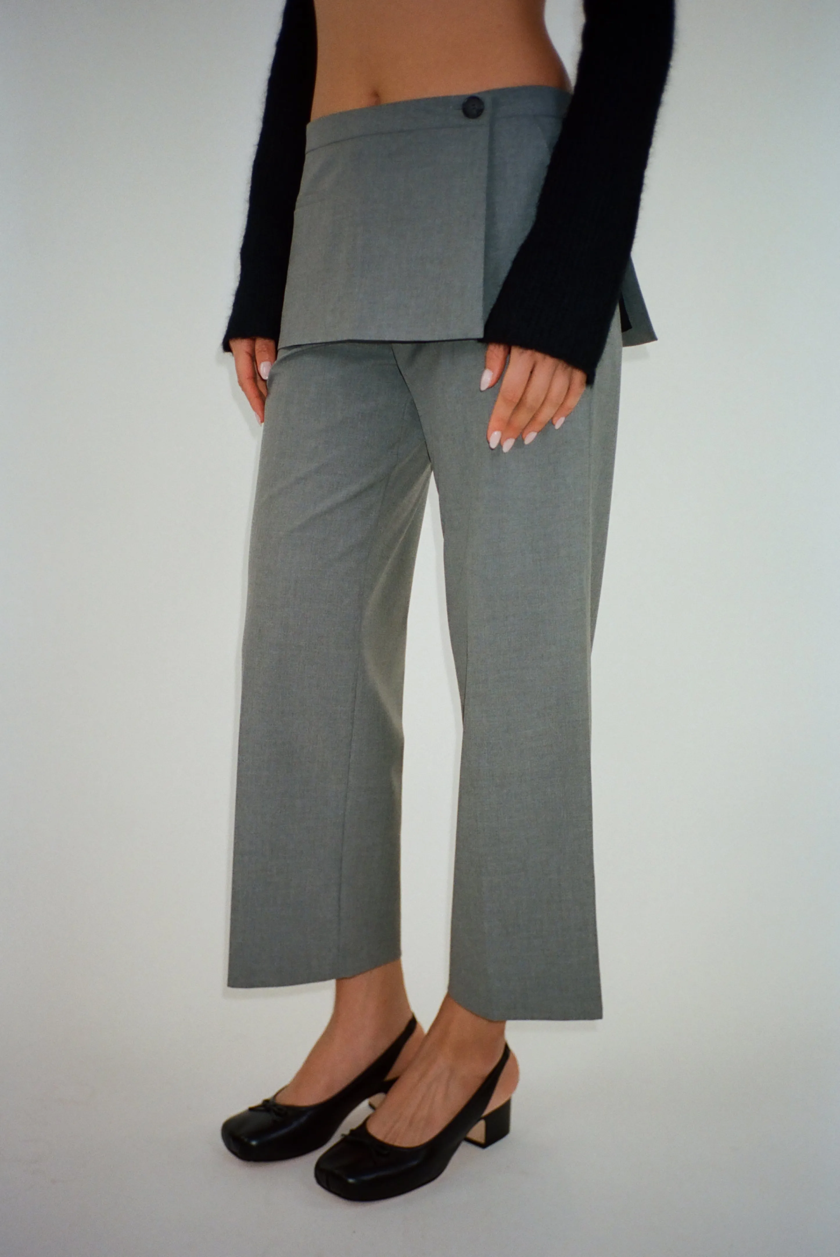 MOTT PANT IN ASH GREY