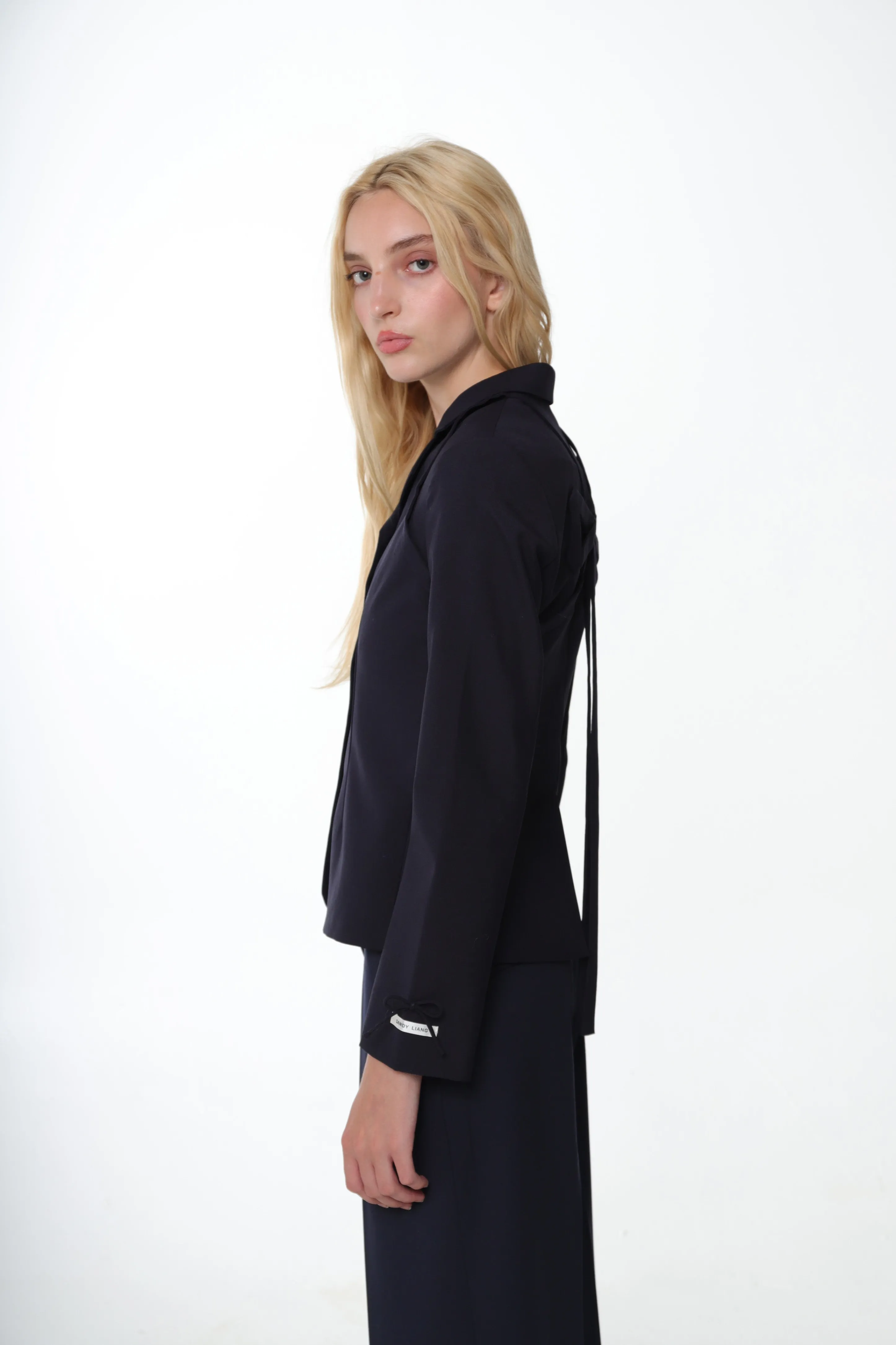 BISCUIT JACKET IN NAVY