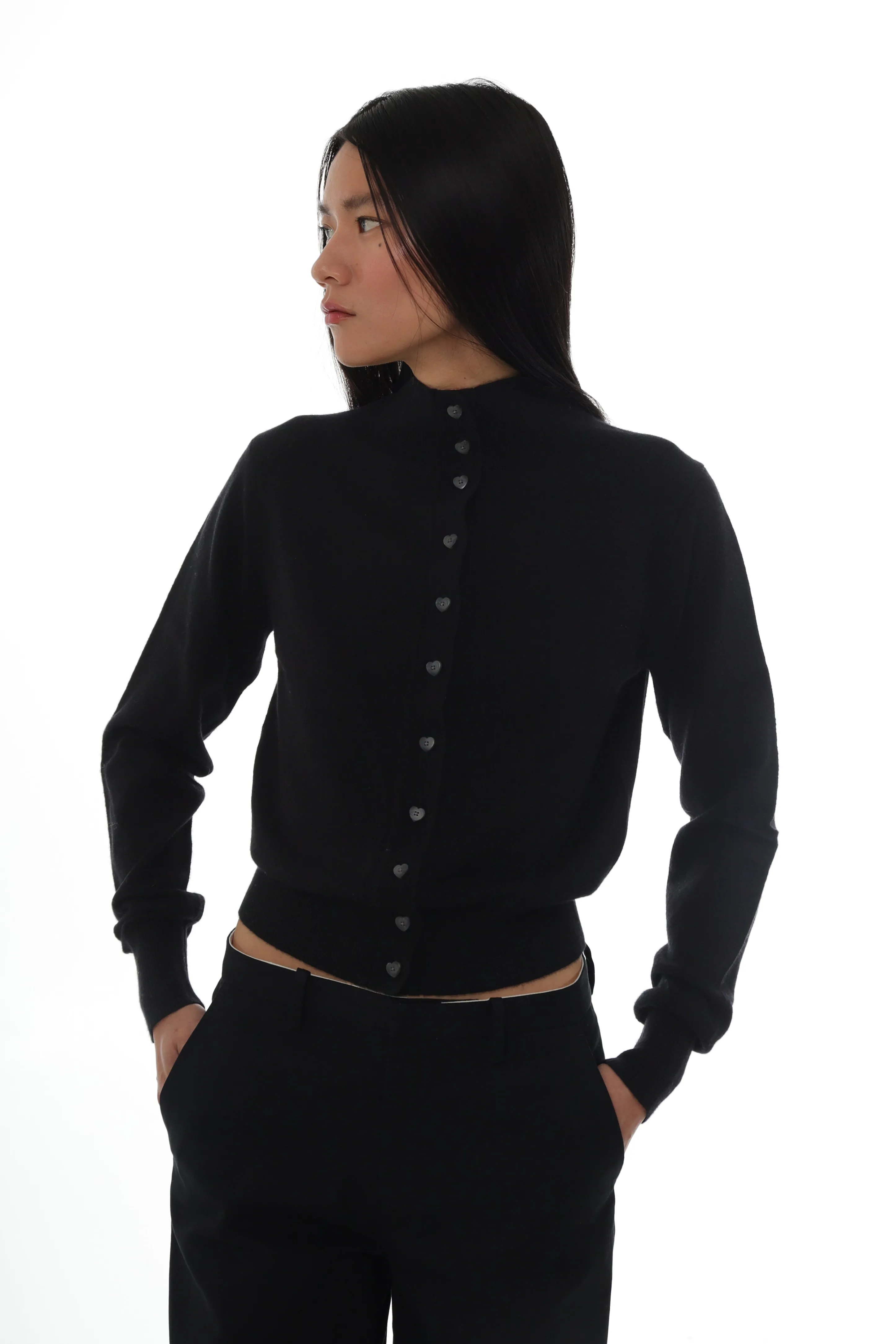 BOUIE CARDIGAN IN BLACK