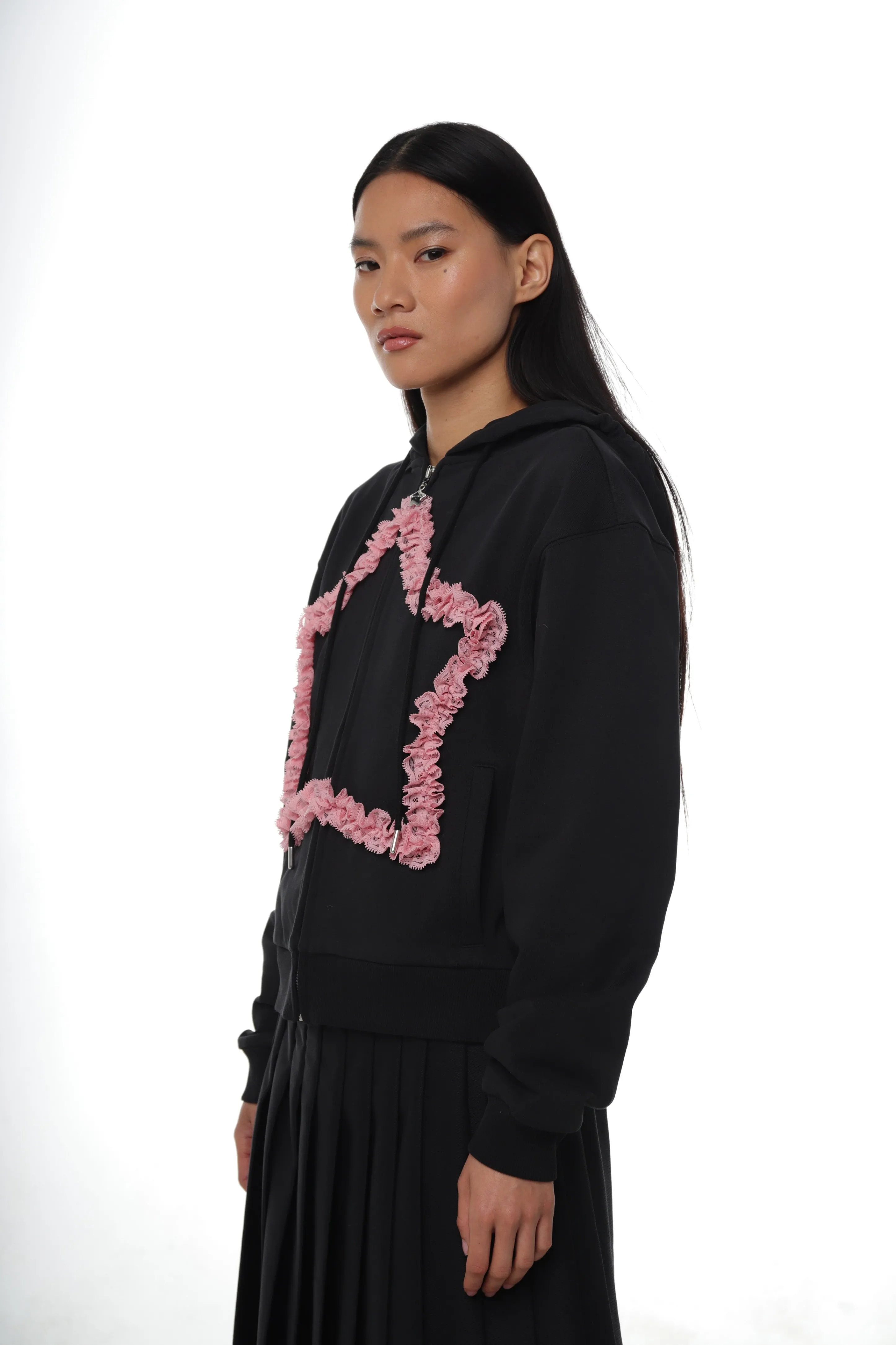 REGINA HOODIE IN BLACK